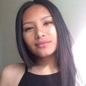 Meet your Posher, Monica